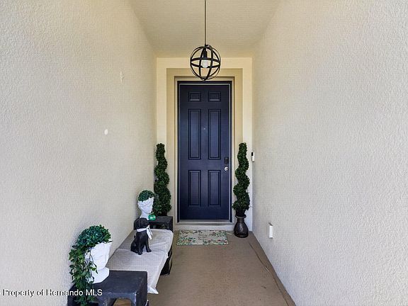 3rd image of 13504 Golden Lime Ave