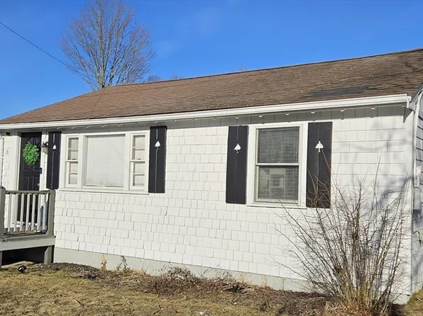 18 Massasoit Ave, Brockton, MA 02302