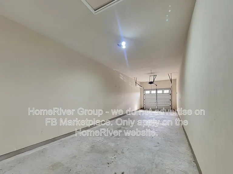 1908 Wayward Sun Dr — Photo 18