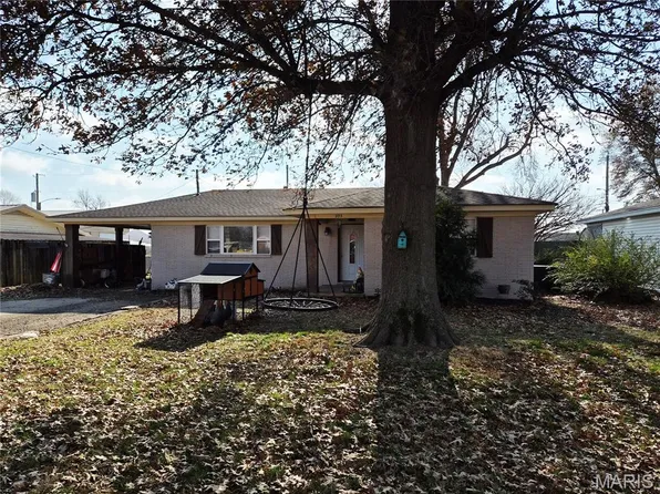 203 Elaine Dr, Kennett, MO 63857