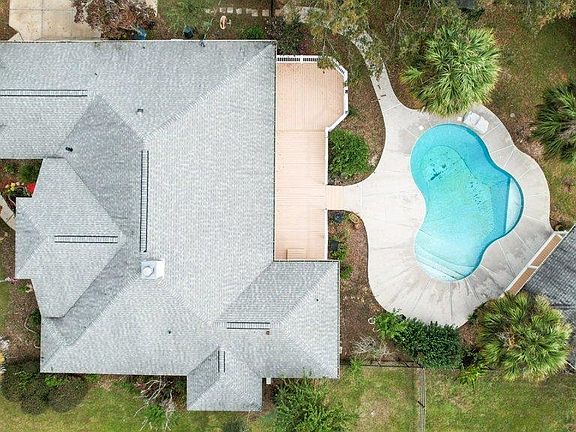 3rd image of 1055 Green Hill Trce