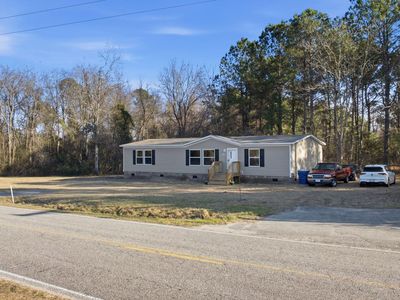 5772 Valley Forge Rd., Aynor, SC, 29511