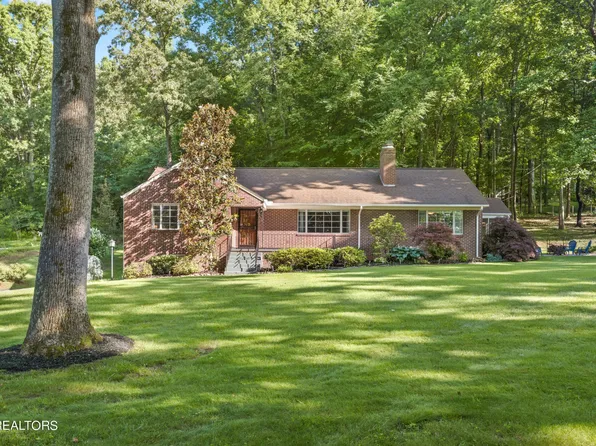 3301 Mount Vernon Dr, Knoxville, TN 37920