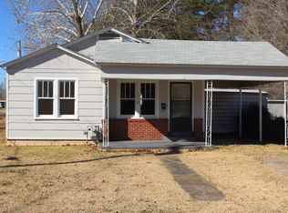 510 S Edgewood St, Hope, AR 71801