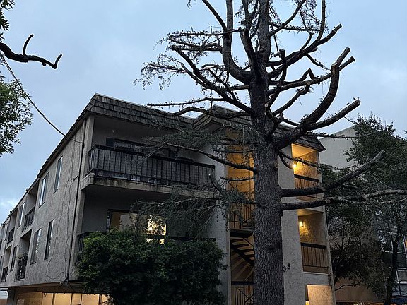 3rd image of 508 El Camino Real APT 6