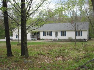 385 Mount Hope Rd, Sanford, ME 04073