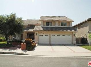 17836 Arvida Dr, Granada Hills, CA 91344