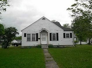 52 Squire St, Defiance, OH 43512