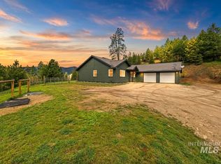 4 Round Up Cir, Boise, ID 83716