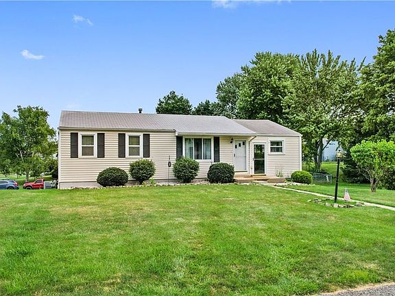 2nd image of 111 Brookston Dr