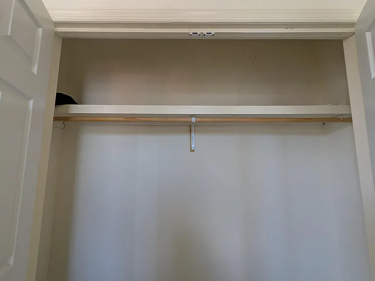 112 Hague St #2 — Photo 10