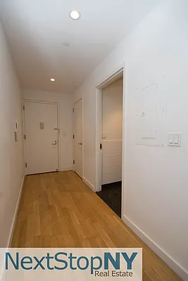Rented by NextStopNY | media 45