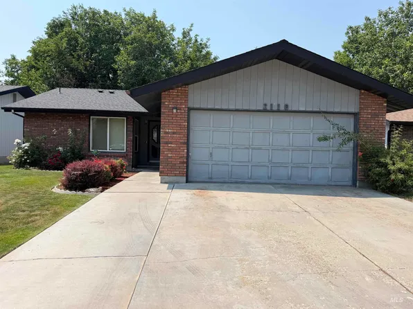 2110 Brookside Dr, Caldwell, ID 83605