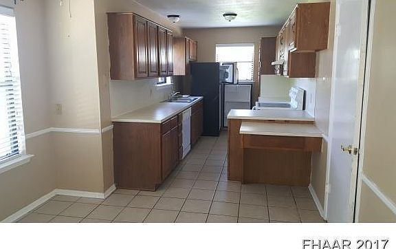 5th image of 1419 Metropolitan Dr