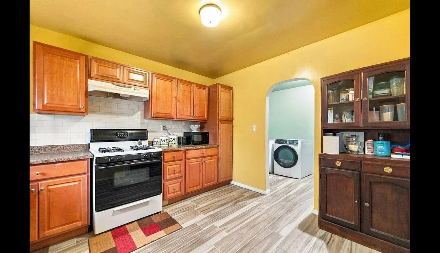 Charming 2BR House in Banning — Photo 3