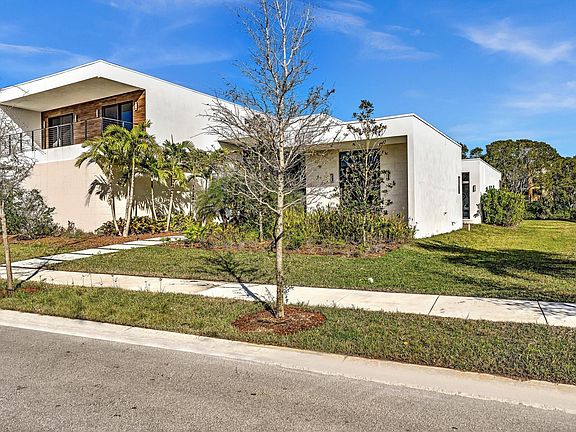 2nd image of 16649 N Botaniko Drive