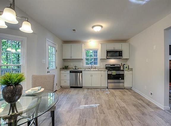 2nd image of 6602 Mason Valley Dr