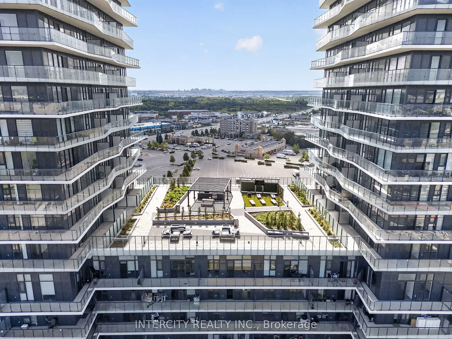 City Pointe Heights — Photo 3