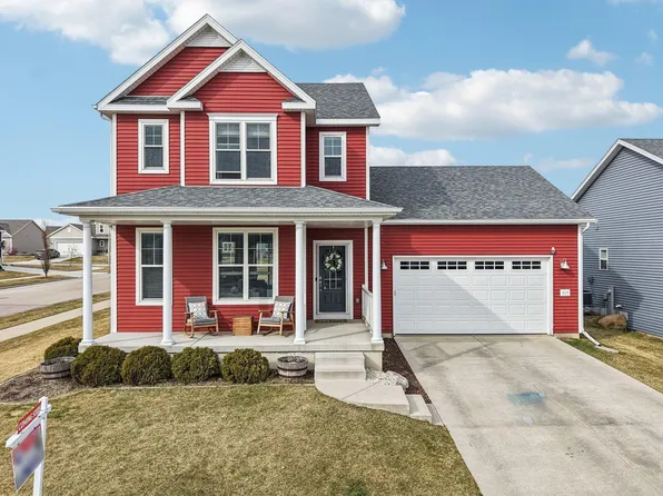 117 Crooked Tree Cir, Deforest, WI 53532