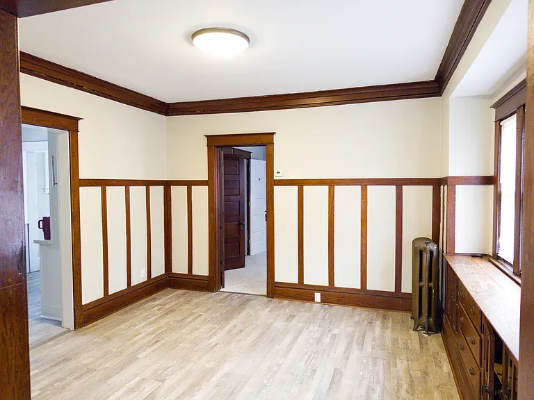 1421 Sherwood Ave — Photo 9