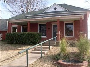 224 S 1st St, Guthrie, OK 73044