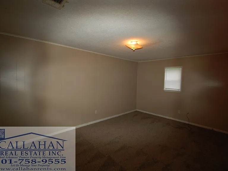 3423 Chandler St — Photo 6