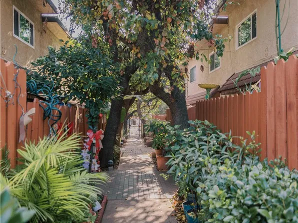 14527 Plummer St Unit 202, Panorama City, CA 91402