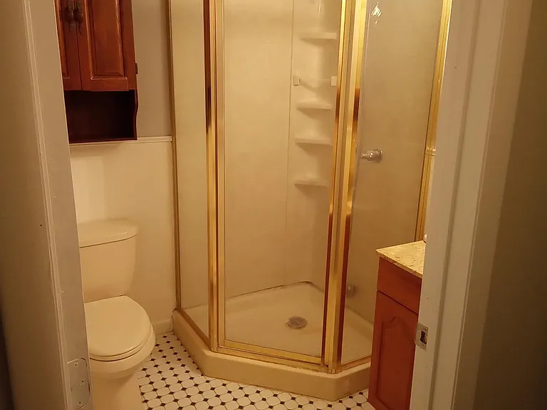 8 Hickory Ln — Photo 12