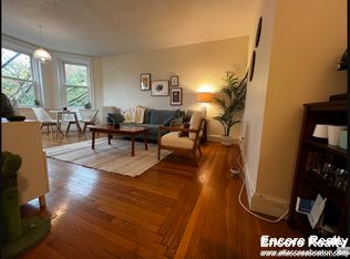 31 Stearns Rd #3, Brookline, MA 02446