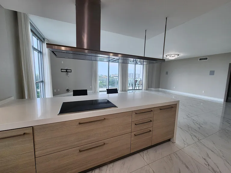 17301 Biscayne Blvd #1202 — Photo 9