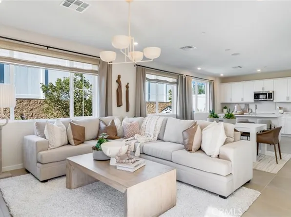 31554 Cobalite Dr, Winchester, CA 92596