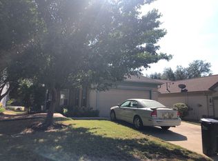 104 Muir Ct, Georgetown, TX 78633