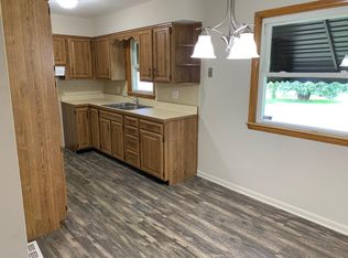 140 Fairdale Ave, Campbell, OH