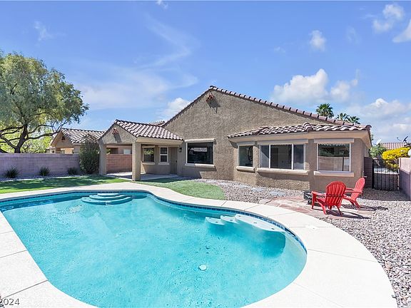4th image of 3778 Greenfield Lakes St
