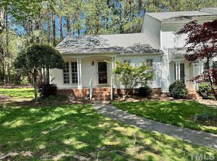 133 Planetree Ln, Cary, NC 27511