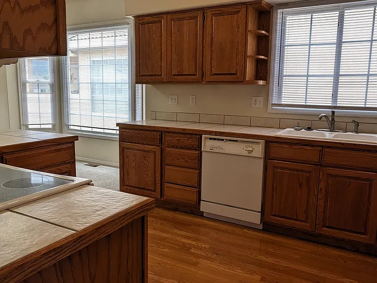 14384 Peaceful Glen Grv — Photo 4