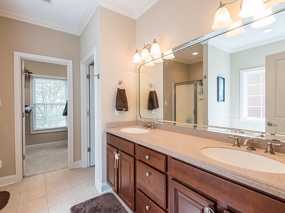 5th image of 12820 Lily Pond Ln #1