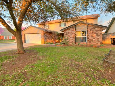 700 Westridge Ct, Yukon, OK, 73099