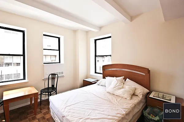 Rented by Bond New York | media 6