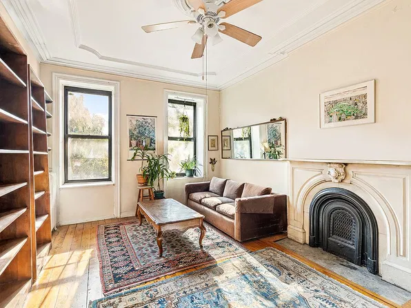 169 Park Pl APT 3, Brooklyn, NY 11238