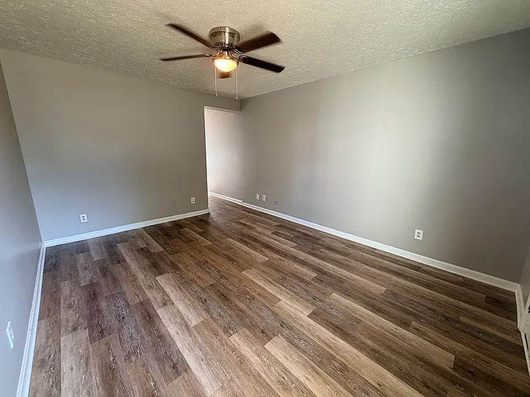 1307 E Market St #1 — Photo 10