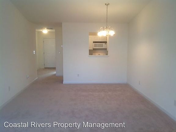 3rd image of 345B Jeremy Ln