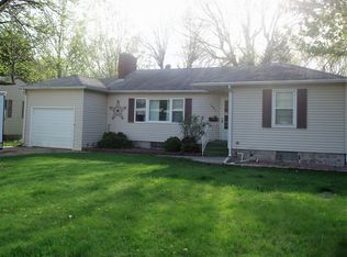 1821 Illinois Ave SW, Huron, SD 57350