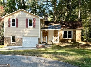 5478 Rocky Pine Dr, Lithonia, GA 30038