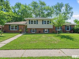 52 Squires Rd, Springfield, IL 62704