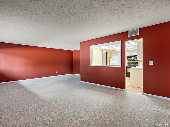4th image of 4515 Gratiot Rd