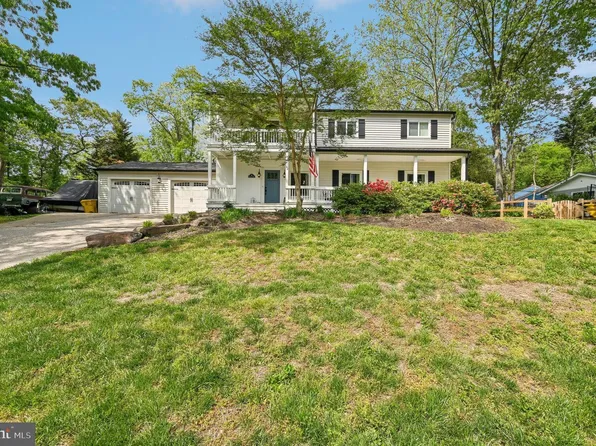 92 Berrywood Dr, Severna Park, MD 21146