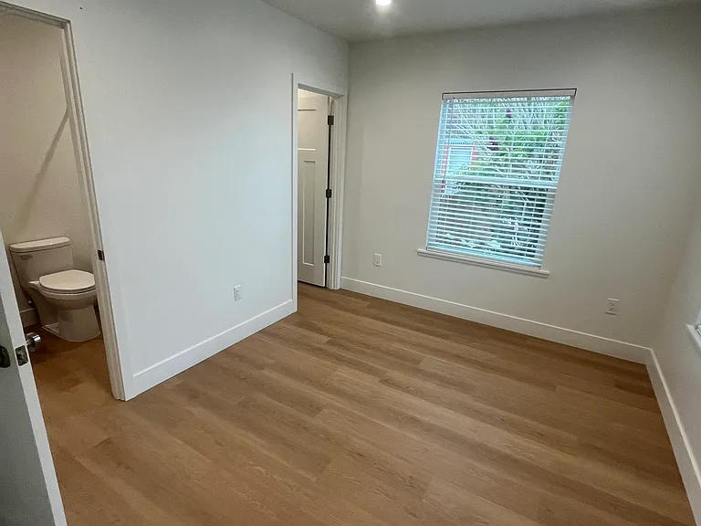 2146 California St #2 — Photo 3