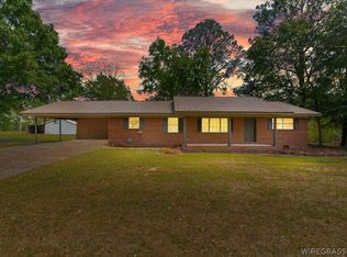 323 S Tyler St, New Brockton, AL 36351