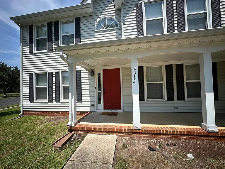 4312 Galston Ct — Photo 2